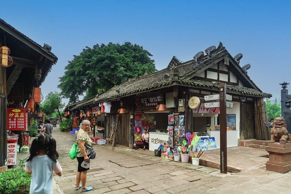 长沙火车站到猎鹰驾校坐地铁多少站?要不要转车